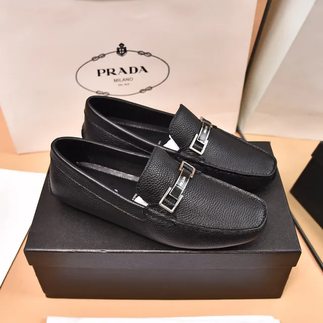 Prada Black Silver Pebbled Leather Metal Horsebit Buckle Loafer 8