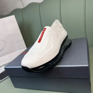 Prada Cloudbust Blanc et Noir Slip-On Maille Lifestyle Sneakers