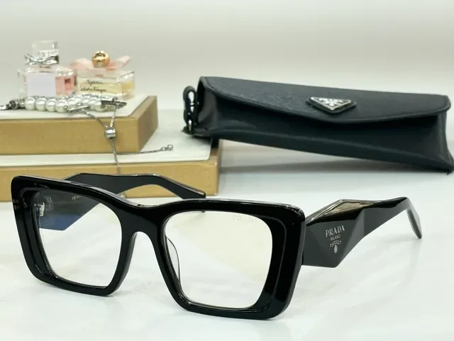 Prada Marbled Black Angular Cat-Eye Purple Lens Sunglasses 8