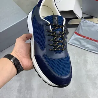 برادا حذاء رياضي كونكي نافي ميش و سويدي