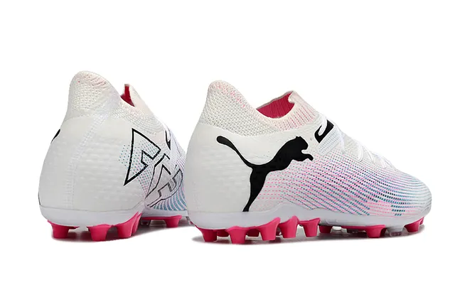 Puma Future Z تدرج أبيض وردي أرضية صلبة حذاء كرة قدم 5