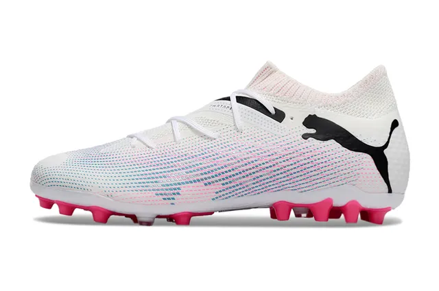 Puma Future Z تدرج أبيض وردي أرضية صلبة حذاء كرة قدم 7