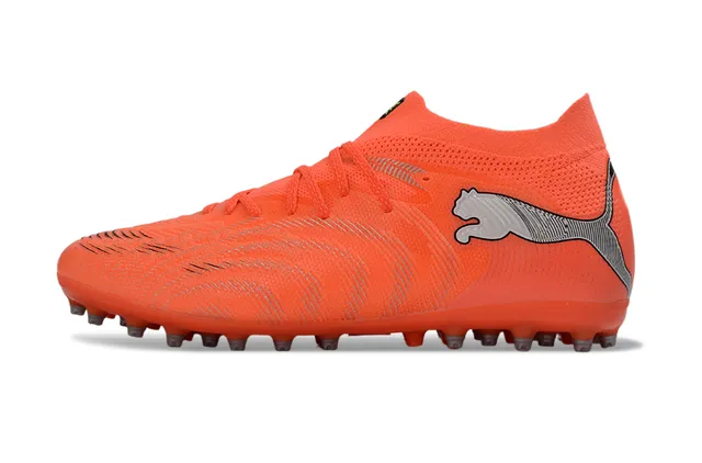 Puma Chaussures de football orange argent tricotées sans couture dessus crampons coniques à pointe métallique sol ferme 7