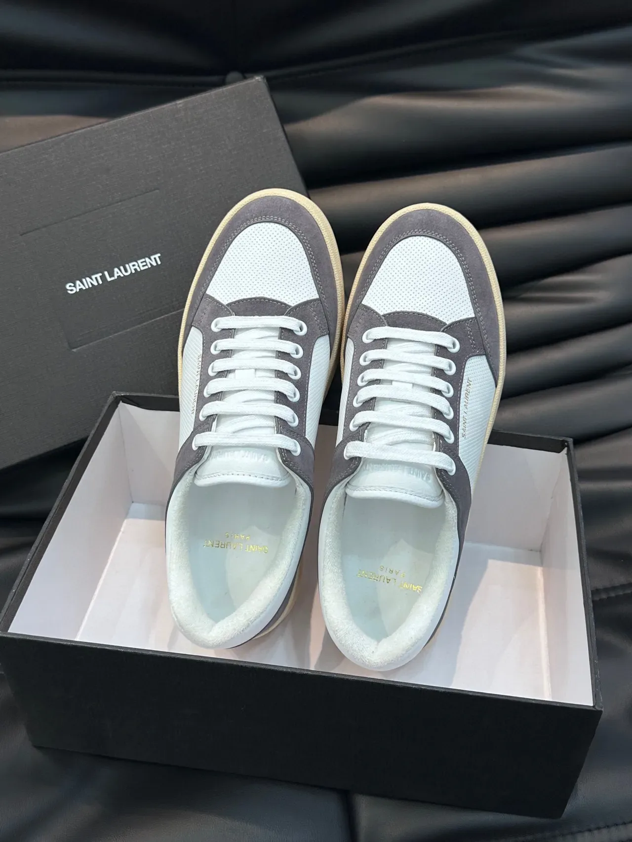 Saint Laurent White Gray Low-Top Suede And Mesh Panelled Lifestyle Sneakers 5