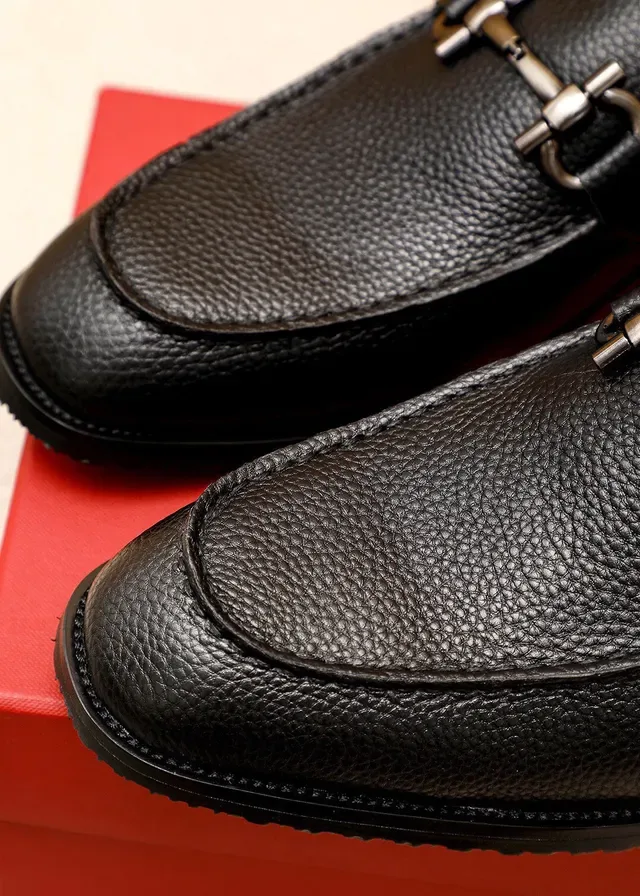Salvatore Ferragamo Gancini Loafer Black Pebbled Leather Horsebit Buckle Loafers 7