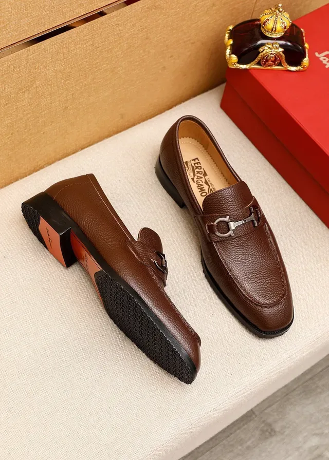 Salvatore Ferragamo Gancini Loafer Brown Pebbled Leather Horsebit Buckle Loafers 3
