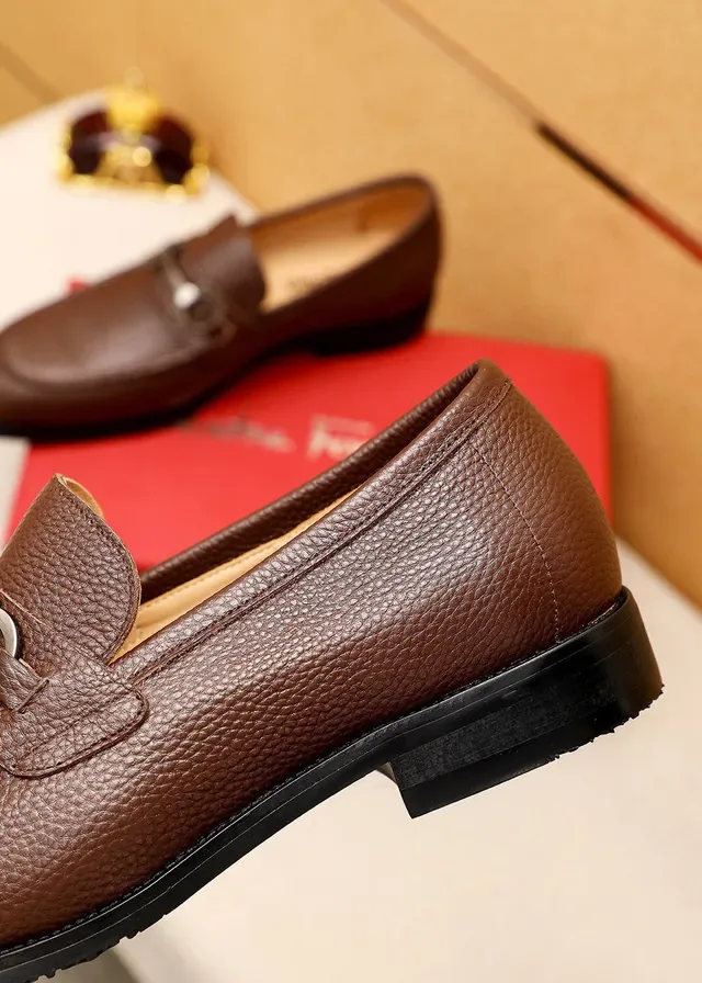 Salvatore Ferragamo Gancini Loafer Brown Pebbled Leather Horsebit Buckle Loafers 7
