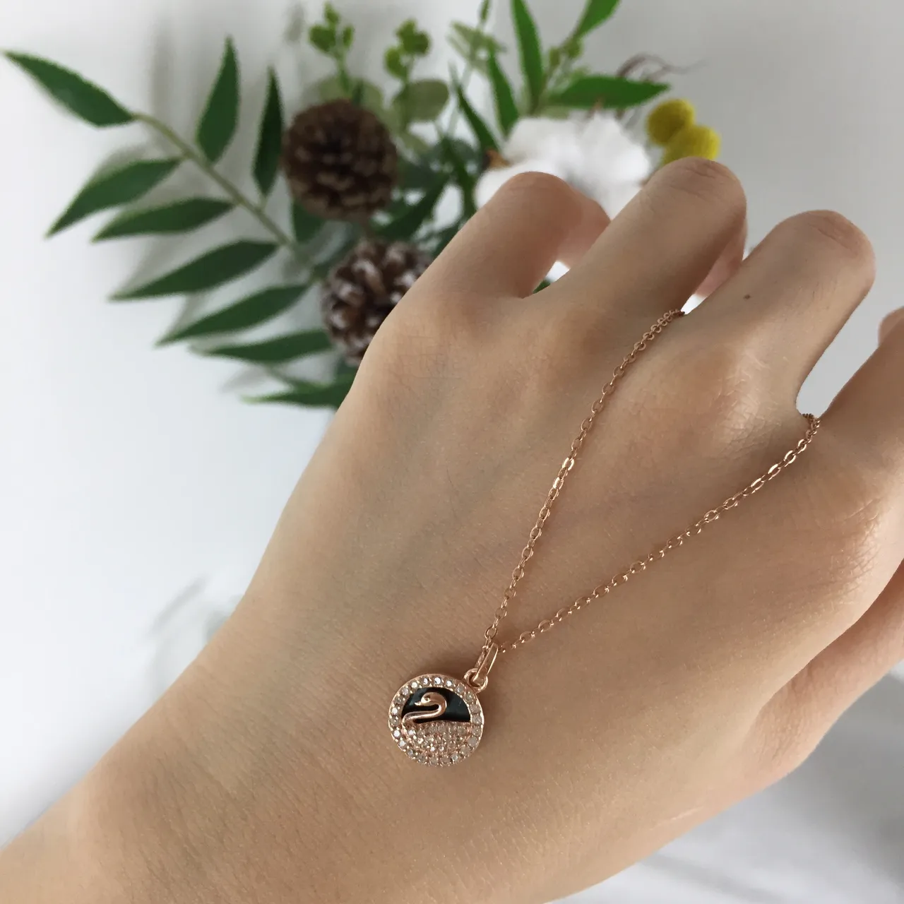 Swarovski Cisne Cristal Pavé Pingente Colar 2