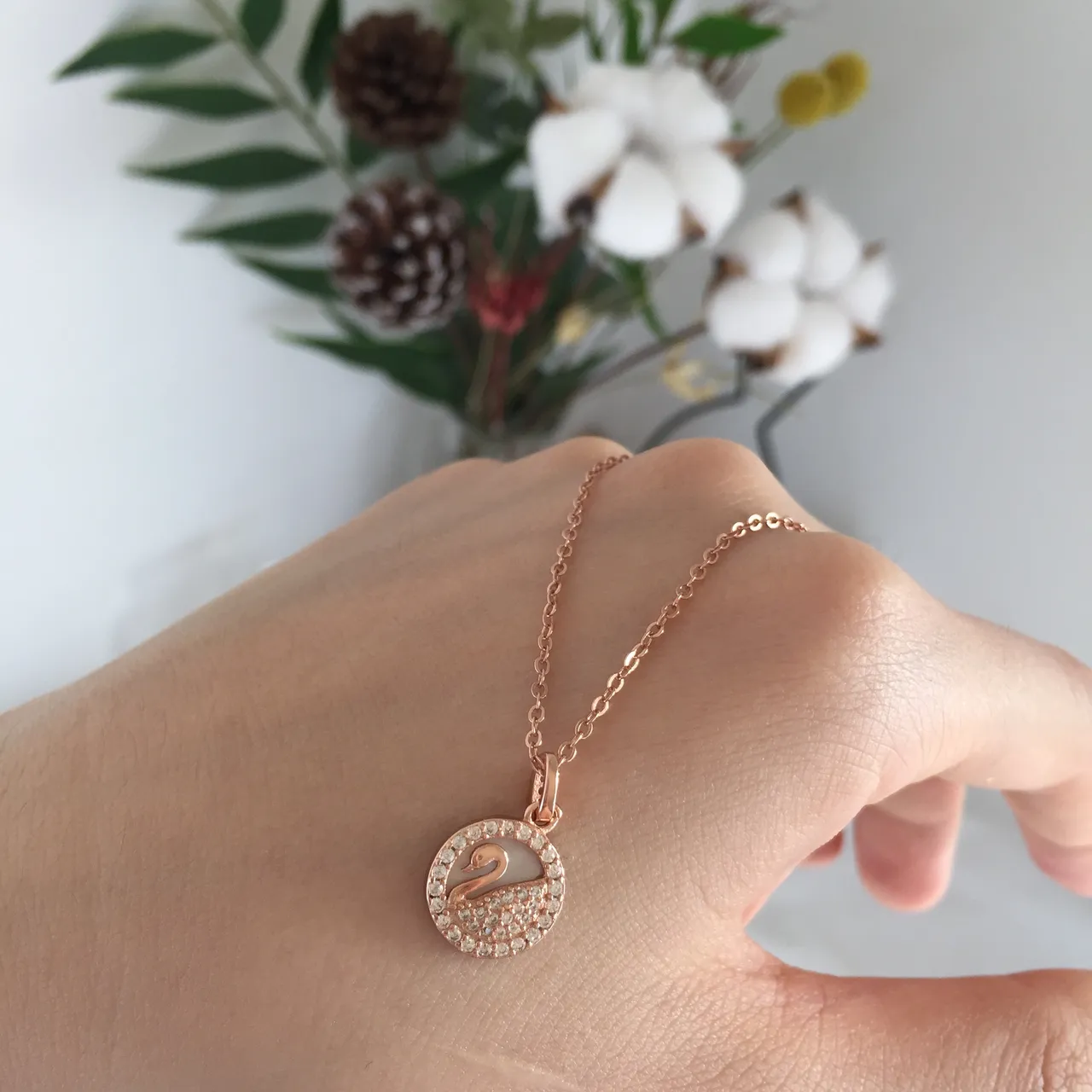 Swarovski Swan Pendant Necklace Rose Gold-Tone Crystal Necklace 4