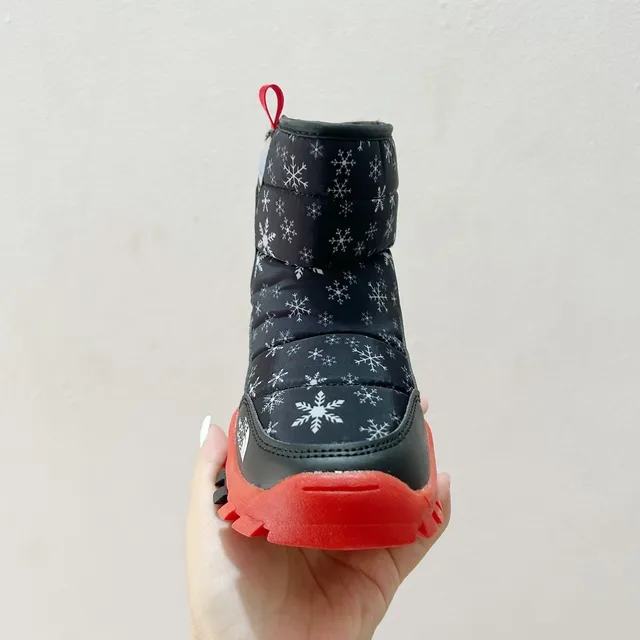 The North Face Black Red Quilted Insulated Upper Snowflake Print Snow Boots 10
