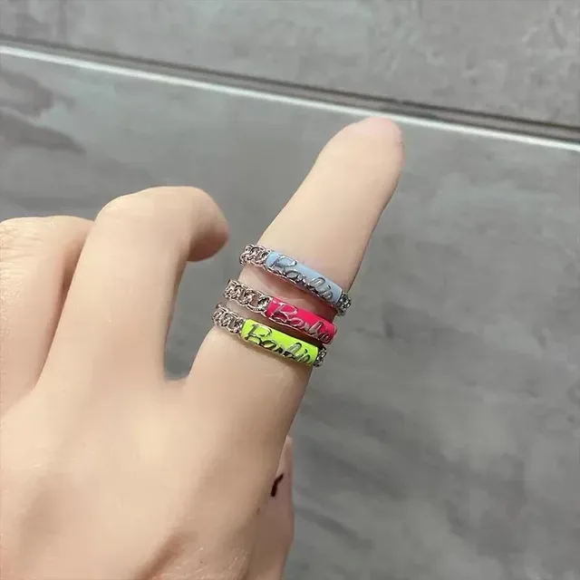 Tiffany & Co. x Barbie خاتم باند منحوت بحافة موجية 4