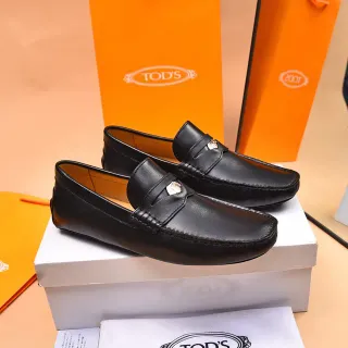 Tod's Horsebit Loafer Zapato mocasín negro con hebilla dorada de cuero