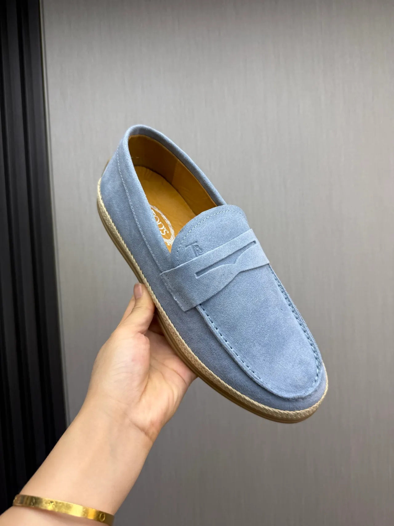 Tod's Mocassin daim bleu beige bride penny 8