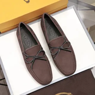 Tod's mocasín con lazo marrón negro cuero simil suede mocasín