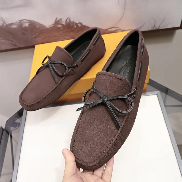Tod's mocassin à nœud marron noir cuir suédé-like mocassin 6