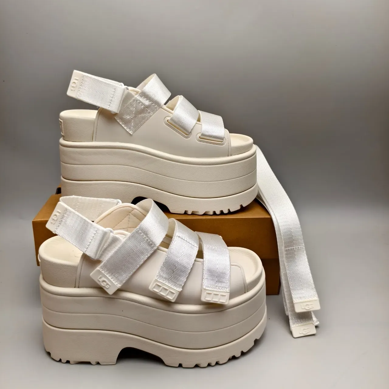 UGG Beige Silver Chunky Platform Multi-Strap Casual Sandals 5