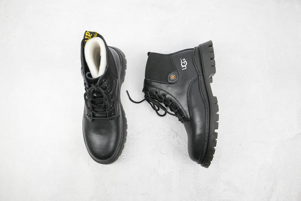 UGG Botas de tornozelo pretas com cadarços e gueta lateral elástica 3
