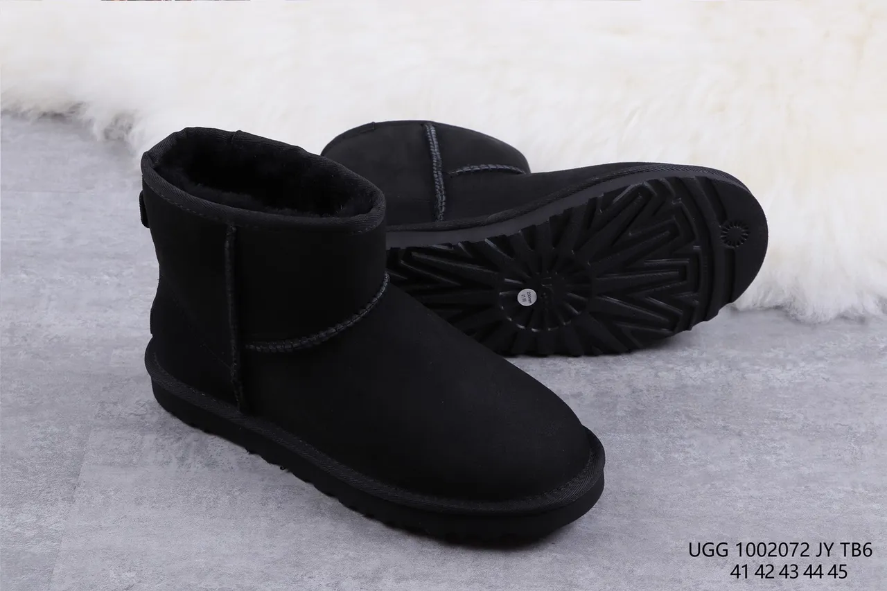 UGG Classic Black Shearling-Lined Snow Boots 10