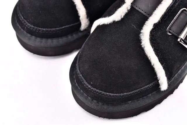 UGG Classic Black White Buckle-Strapped Shearling-Lined Snow Boots 10