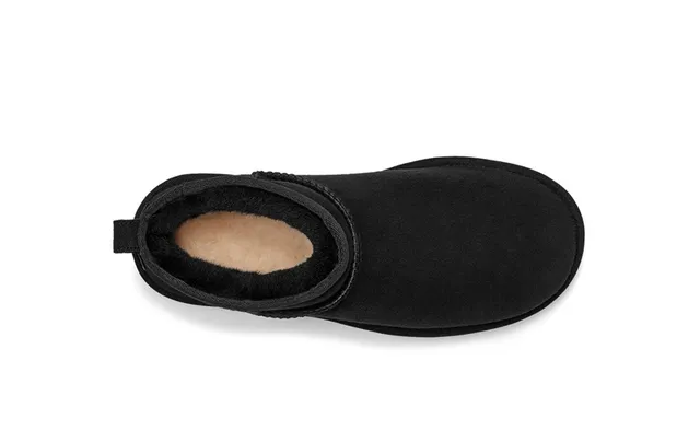 UGG क्लासिक मिनी काली स्नो बूट्स 2