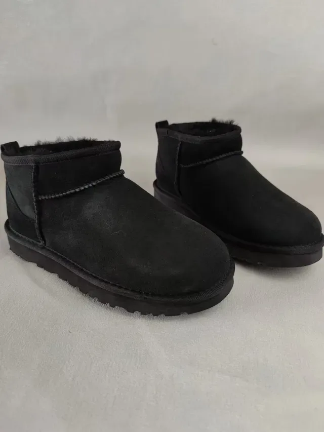 UGG Classic Mini Black Suede Shearling-Lined Snow Boots 7