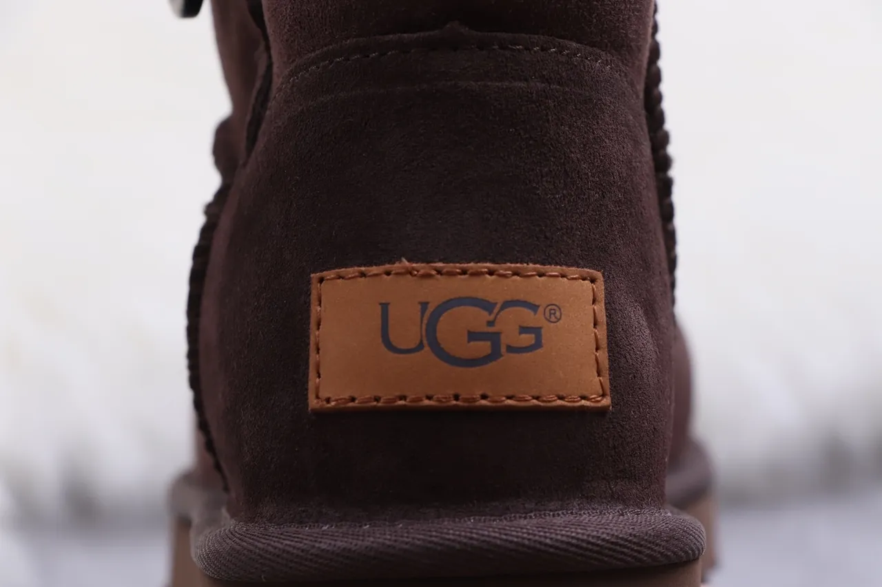 UGG Classic Mini Chocolate Brown Suede Snow Boots 10