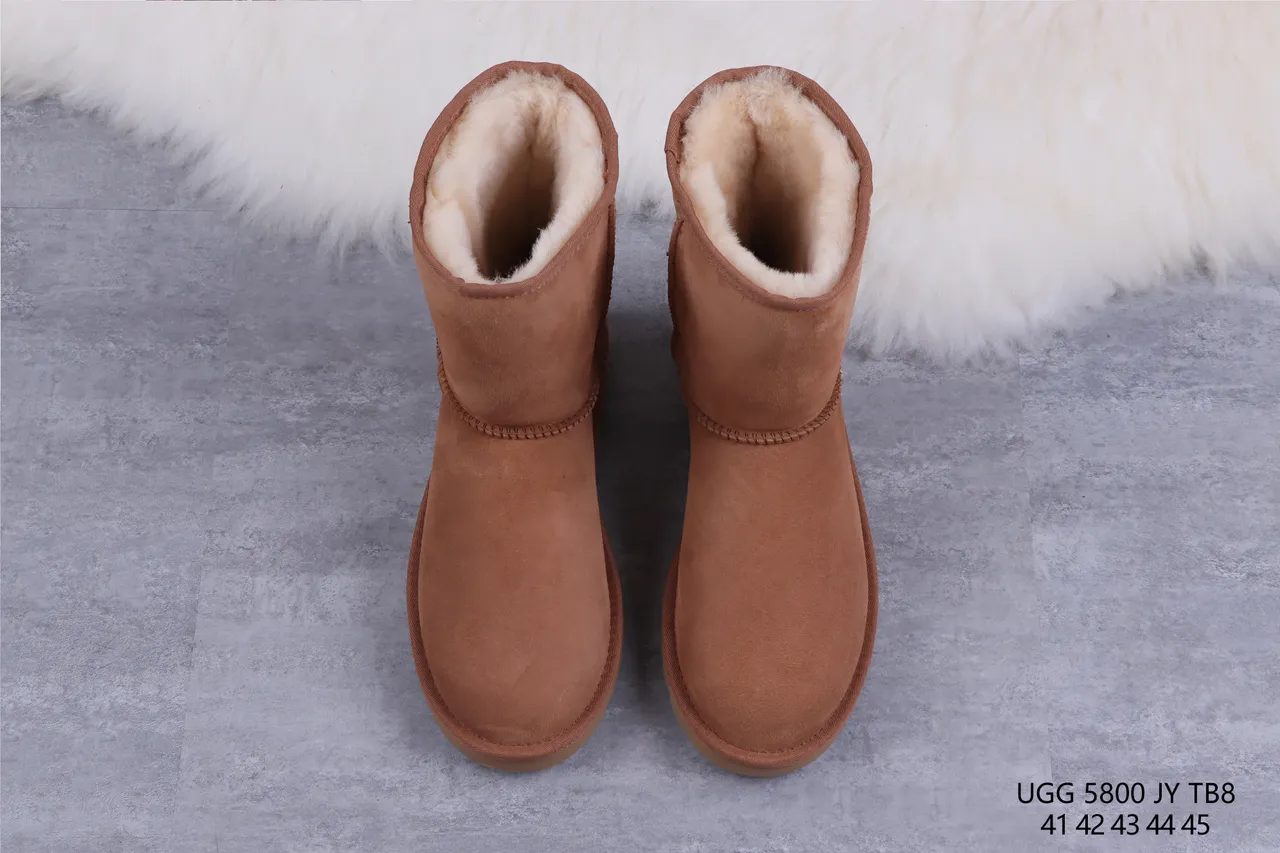 UGG Classic Short Chestnut Suede Shearling-Lined Snow Boots 9