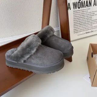 UGG Zapatillas grises de plataforma con forro de shearling