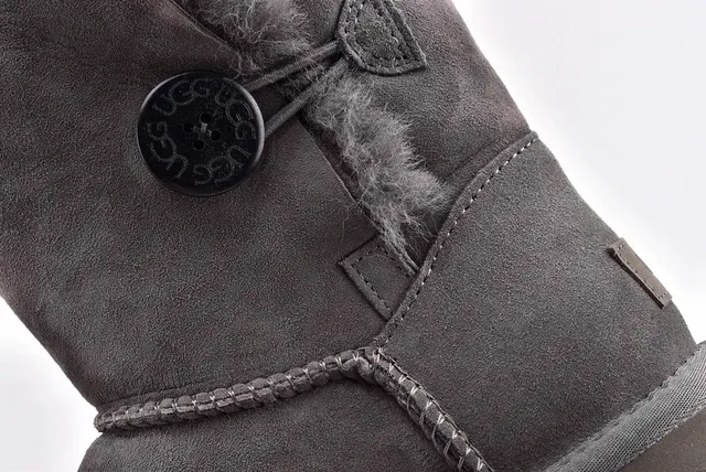 UGG ধূসর সুয়েড শিয়ারলিং-লাইন্ড কাফ স্নো বুট 4