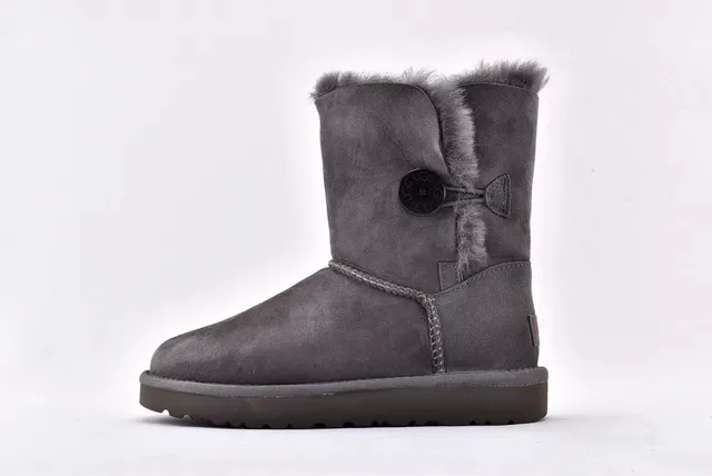 UGG ধূসর সুয়েড শিয়ারলিং-লাইন্ড কাফ স্নো বুট 8