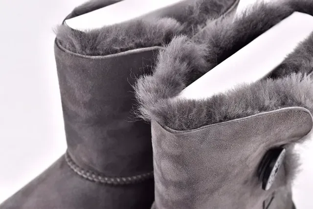 UGG ধূসর সুয়েড শিয়ারলিং-লাইন্ড কাফ স্নো বুট 11