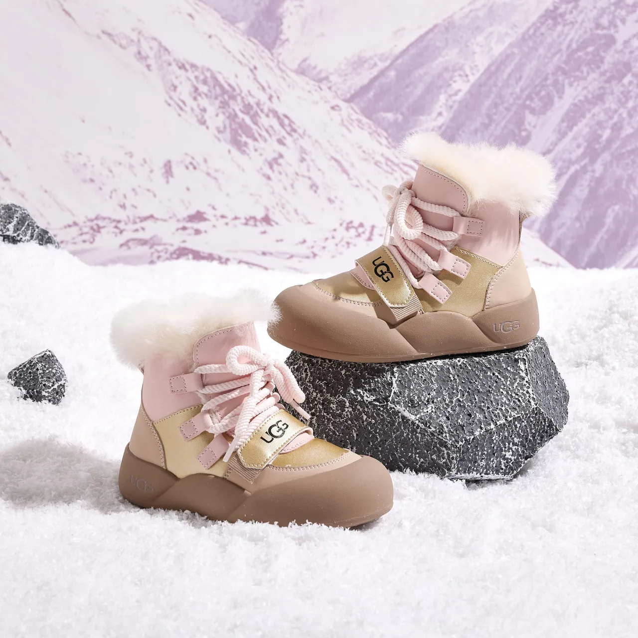 UGG Pink Beige Chunky Sole Shearling Collar Snow Boots 21