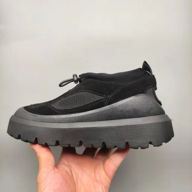 UGG Tasman Black Gray Slip-On Platform Sole Chunky Sneakers 7