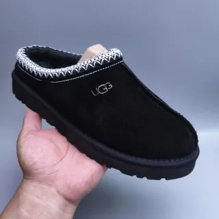 UGG Tasman أسود فضي صوف علوي زخرف مضفر كولار نعال