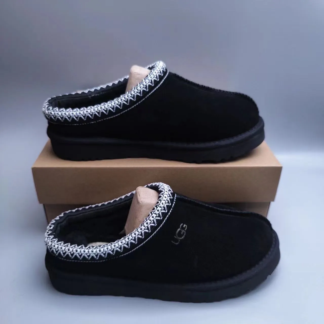 UGG Tasman أسود فضي صوف علوي زخرف مضفر كولار نعال 8