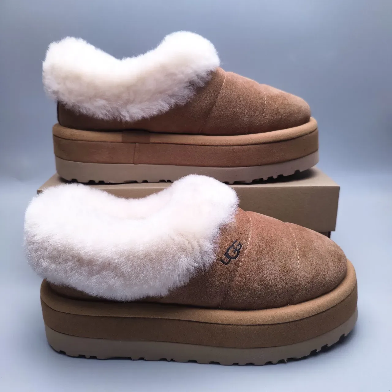 UGG Tasman Brown White Platform Sole Shearling Collar Casual Shoes 7