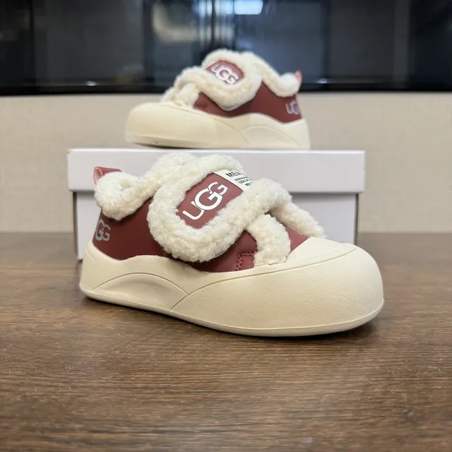 UGG Tasman Maroon and Black Shearling-Lined Chunky Sneakers 4