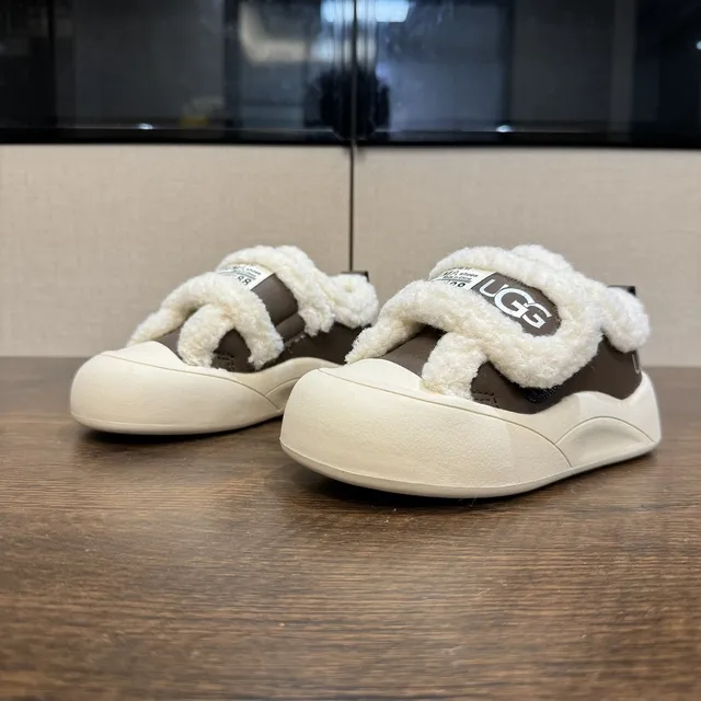 UGG Tasman Maroon and Black Shearling-Lined Chunky Sneakers 8