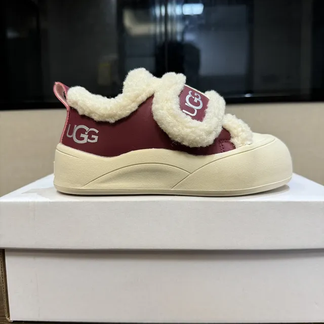 UGG Tasman Maroon and Black Shearling-Lined Chunky Sneakers 16