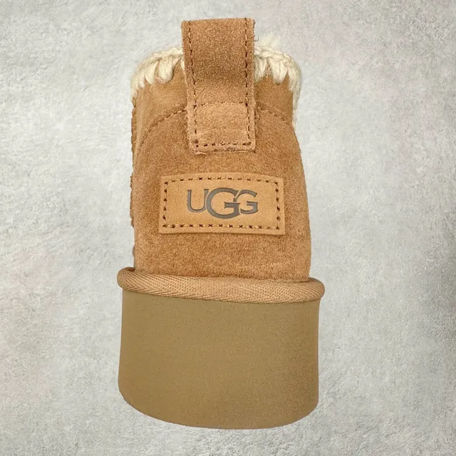 UGG Tasman Platform Tan Suede Snow Boots 8