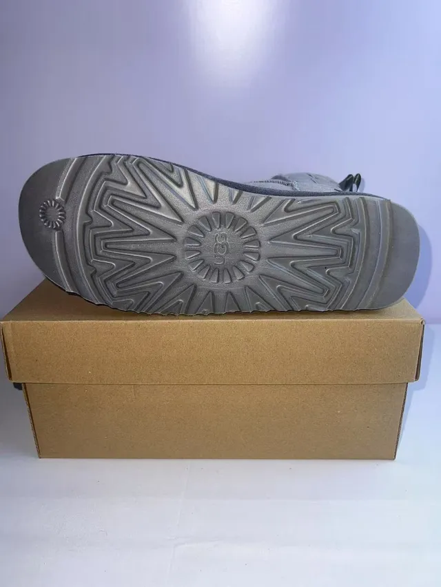 UGG Tasman 银灰麂皮雪靴 2