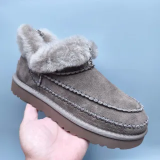 UGG Tasman Taupe Botas de nieve con puño de piel de borrego