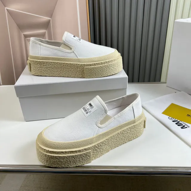 UMA WANG Beige White Slip-On Upper Canvas Shoes 7