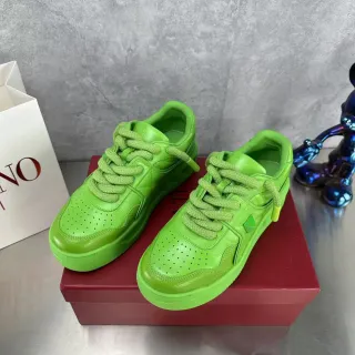 Valentino Verde Cuero Perforado Suela Plataforma Gruesa Estilo de Vida Zapatillas