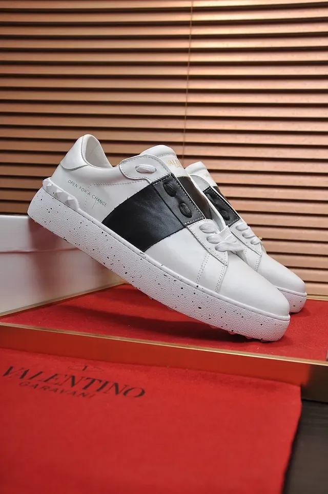 Valentino Open Sneakers Lifestyle en Cuir Blanc et Noir 8