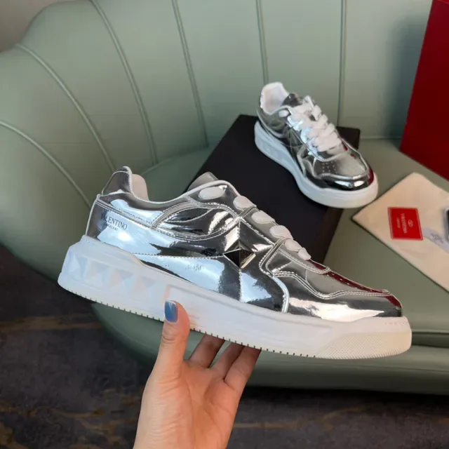 Valentino Rockstud Métallique Chrome et Rouge Lifestyle Sneakers 4