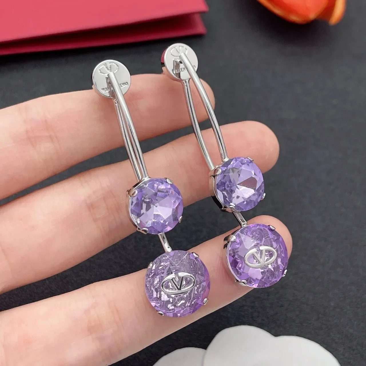 Valentino VLogo Brincos de Gota Roxo Dupla Pedra 8
