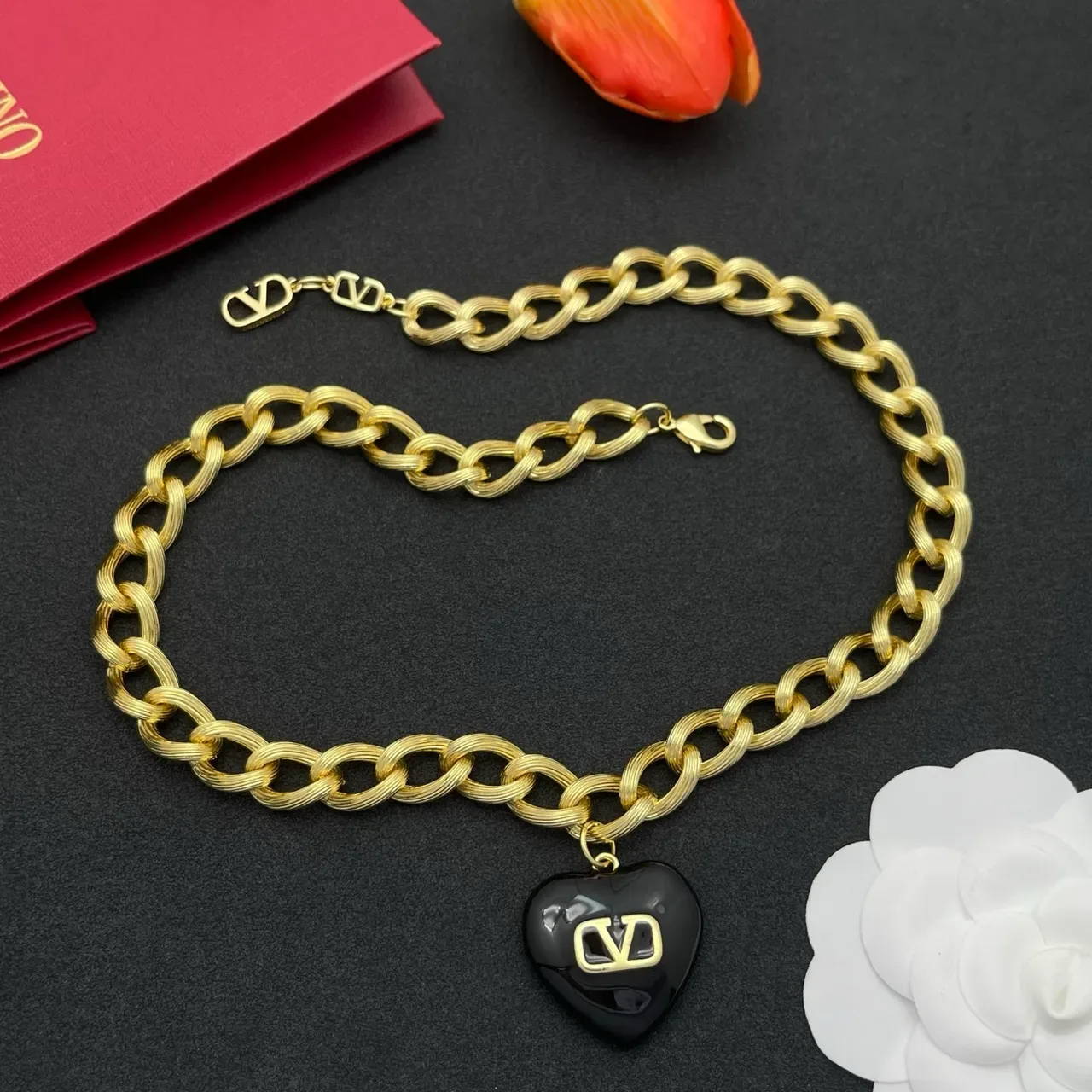 Colar Corrente VLogo Coração Valentino Preto e Dourado 8