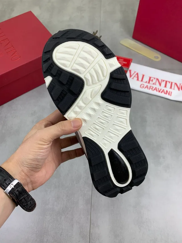 Valentino VLTN Bordeaux Gris Sneakers Chunky Haut en Matériau Mixte Détail Logo 3