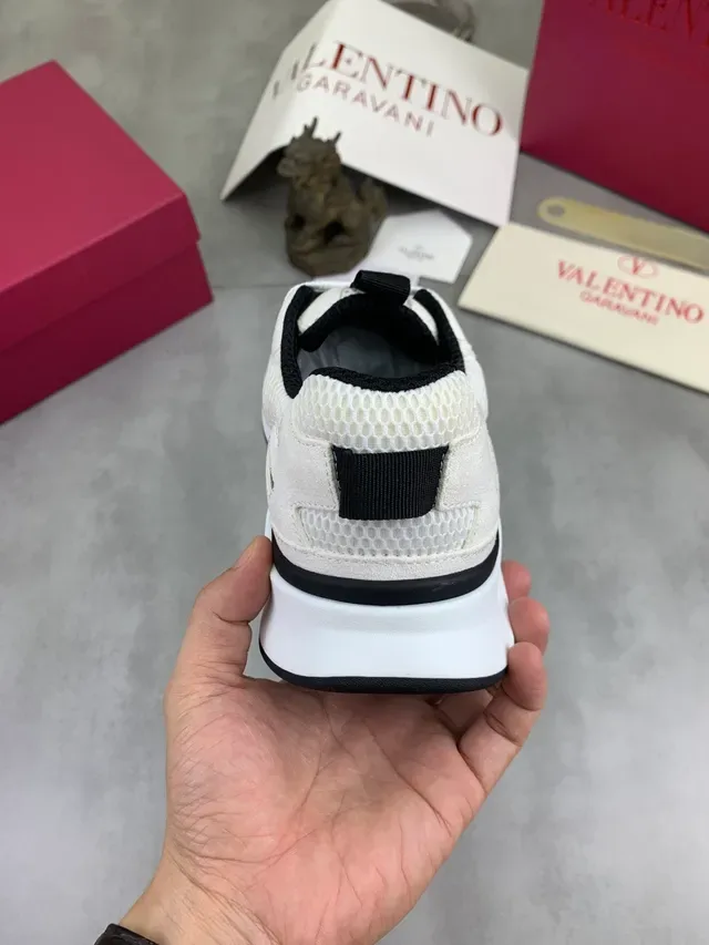 Valentino Chaussures Lifestyle Blanc Noir Maille Et Daim Superposition Sculptée Semelle Chunky 3